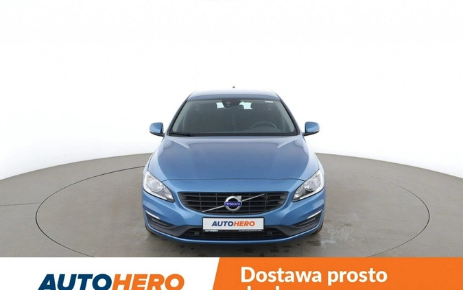 Volvo V60 cena 47600 przebieg: 140684, rok produkcji 2016 z Łomża małe 326